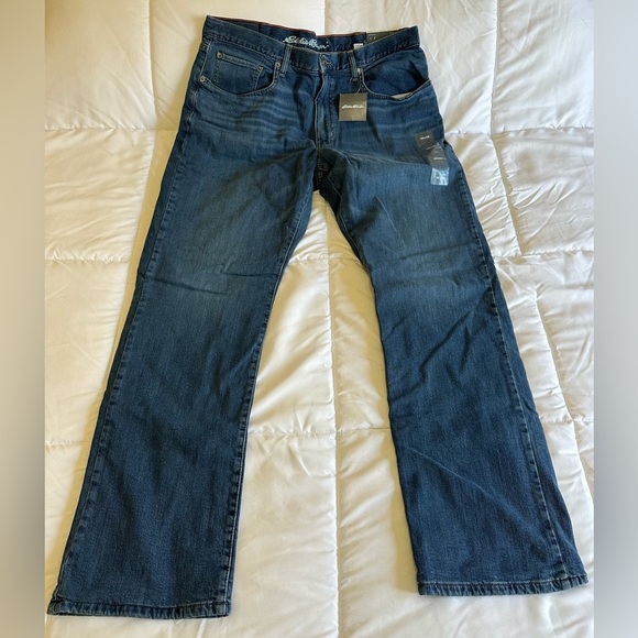 New Eddie Bauer Sz 36x32 Flannel Lined Jeans Classic Straight - Picture 1 of 7